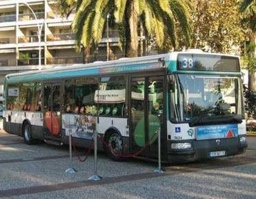 Experimental IP-connected bus route in Paris