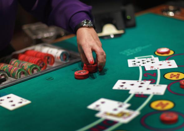 How Do Casinos Catch Card Counters?